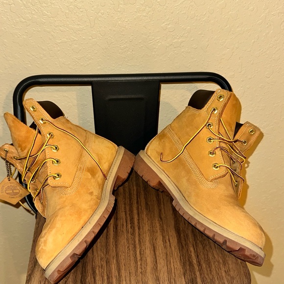 Women's Timberland Premium 6-Inch Waterproof Boot - Picture 3 of 6